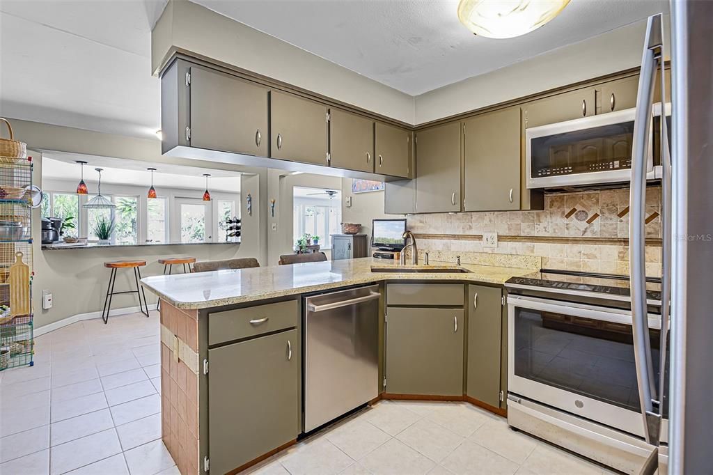 Image 18 of property listing at 5224 ABELIA DRIVE, Orlando, FL 32819