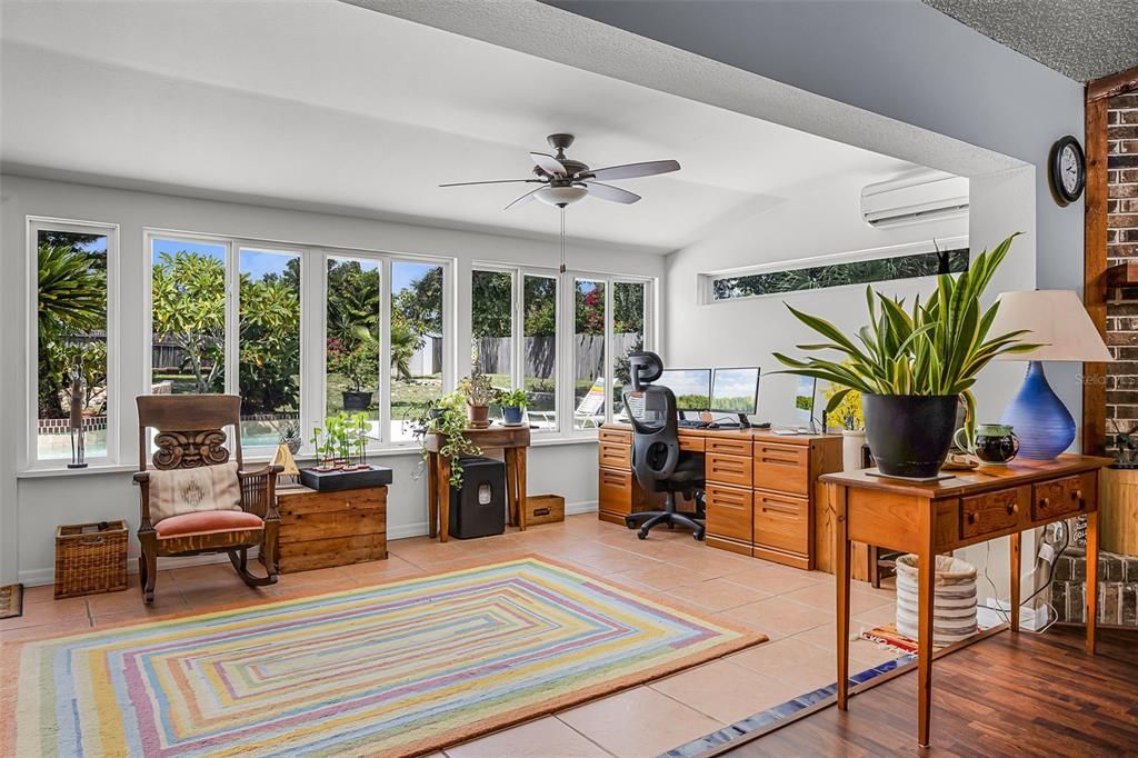 Image 25 of property listing at 5224 ABELIA DRIVE, Orlando, FL 32819