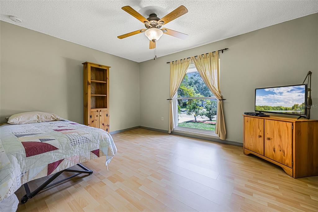 Image 31 of property listing at 5224 ABELIA DRIVE, Orlando, FL 32819