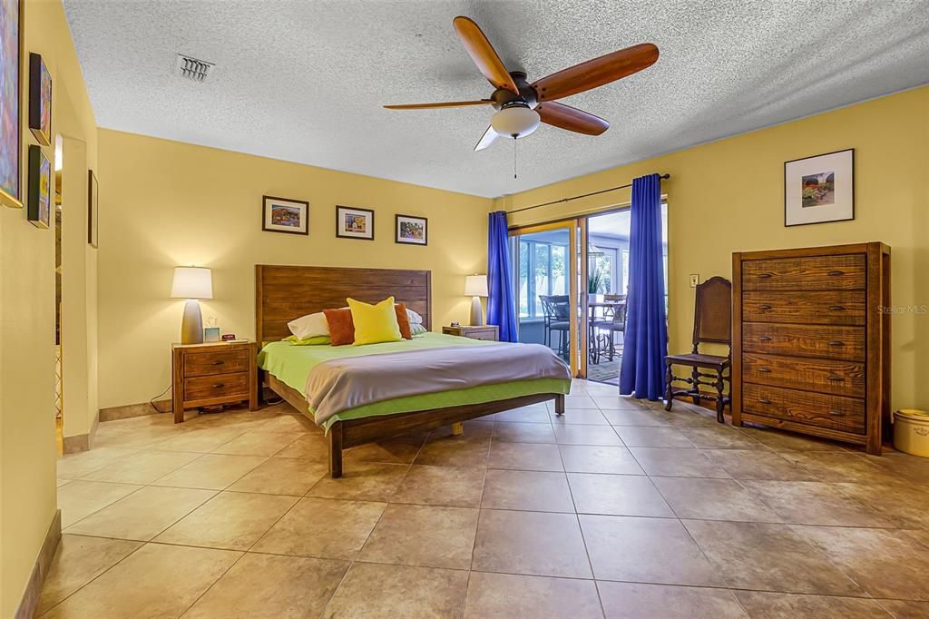 Image 34 of property listing at 5224 ABELIA DRIVE, Orlando, FL 32819