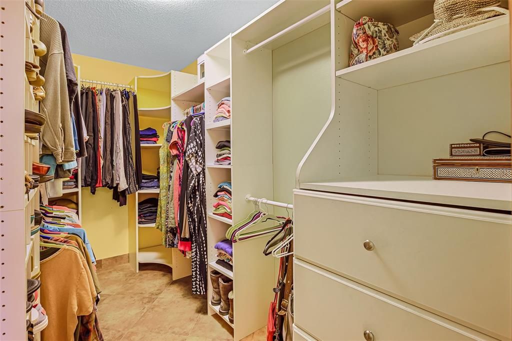 Image 41 of property listing at 5224 ABELIA DRIVE, Orlando, FL 32819