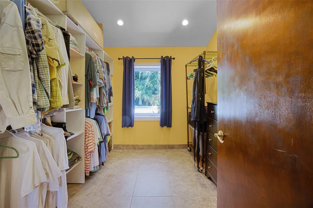 Image 42 of property listing at 5224 ABELIA DRIVE, Orlando, FL 32819