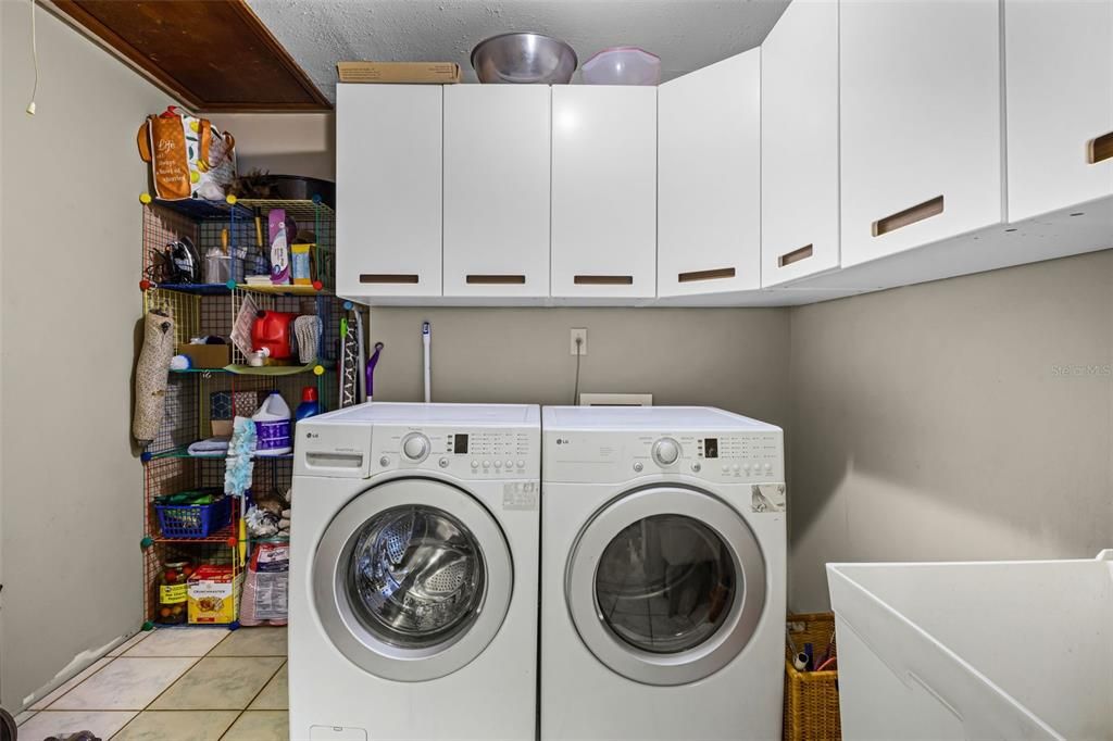 Image 43 of property listing at 5224 ABELIA DRIVE, Orlando, FL 32819