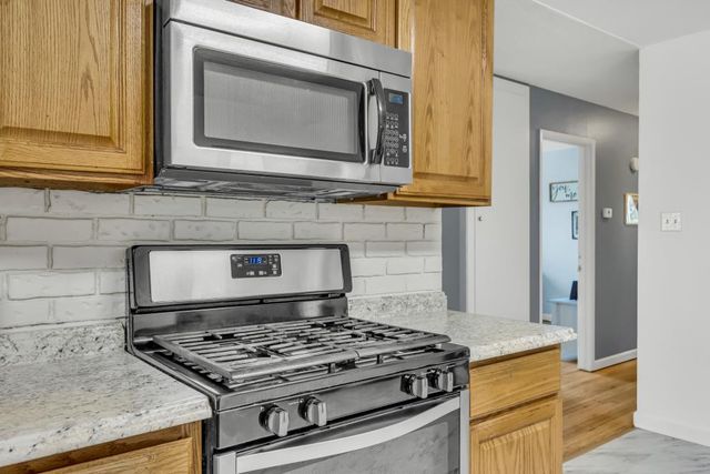 10449 Reymouth Ave, Rancho Cordova, CA 95670