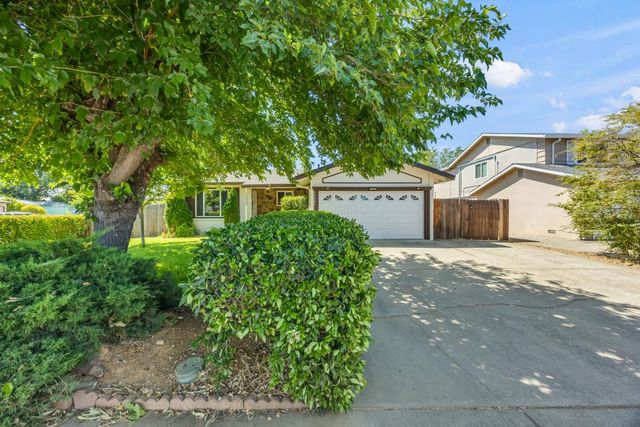 10449 Reymouth Ave, Rancho Cordova, CA 95670