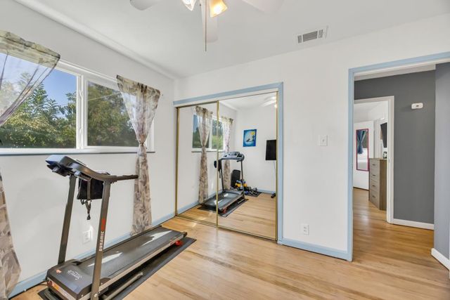 10449 Reymouth Ave, Rancho Cordova, CA 95670