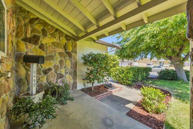 10449 Reymouth Ave, Rancho Cordova, CA 95670