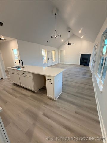 245 W 481 Road, Pryor, OK 74361