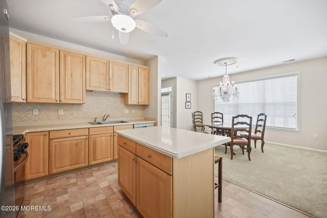 564 St Andrews Place, Manalapan, NJ 07726