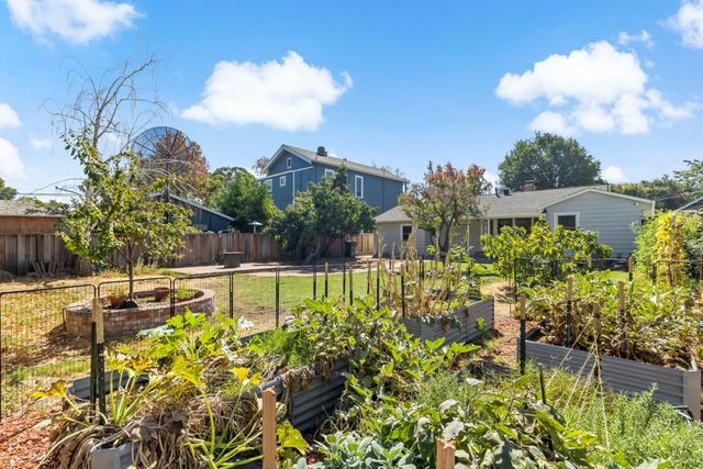 184 S 19th Street, San Jose, CA 95116