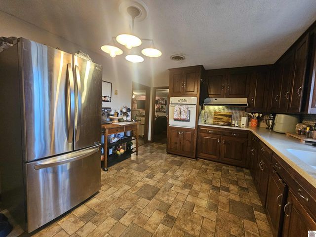 305 State Route 893, Mayfield, KY 42066