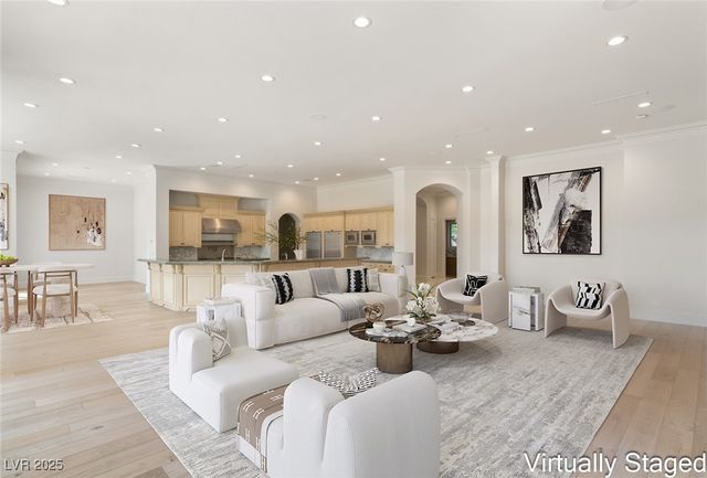 3093 RED ARROW Drive, Las Vegas, NV 89135