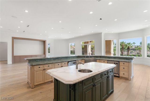 3093 RED ARROW Drive, Las Vegas, NV 89135