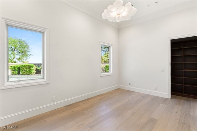 3093 RED ARROW Drive, Las Vegas, NV 89135