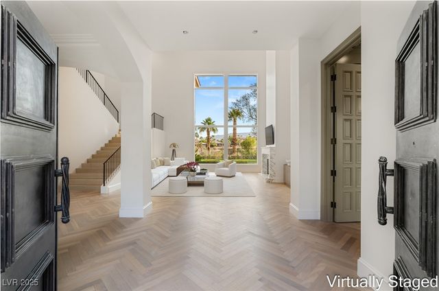 3093 RED ARROW Drive, Las Vegas, NV 89135