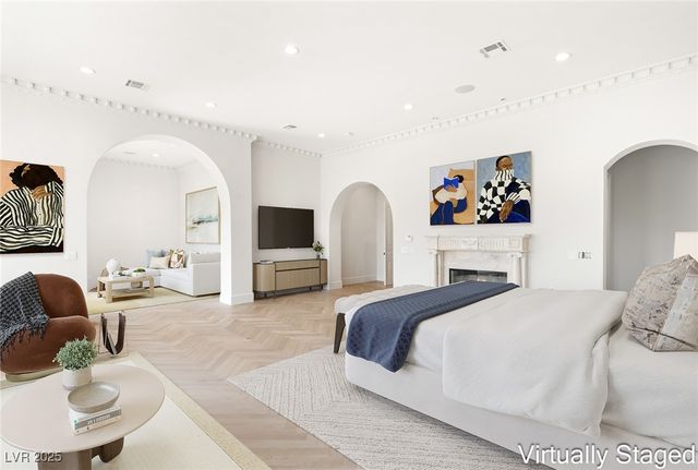 3093 RED ARROW Drive, Las Vegas, NV 89135