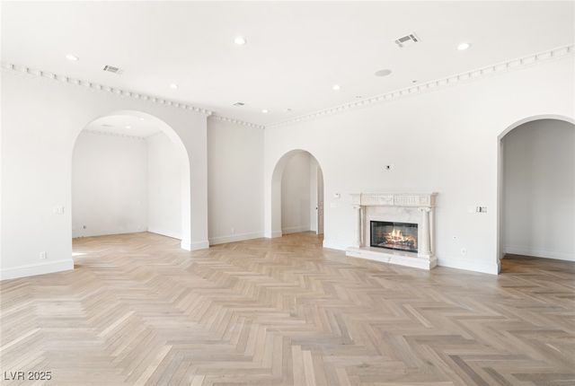 3093 RED ARROW Drive, Las Vegas, NV 89135