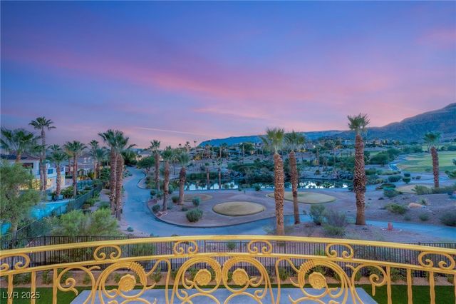 3093 RED ARROW Drive, Las Vegas, NV 89135