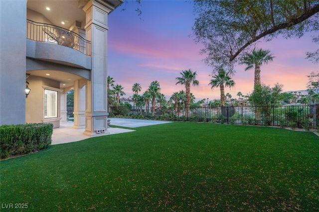 3093 RED ARROW Drive, Las Vegas, NV 89135