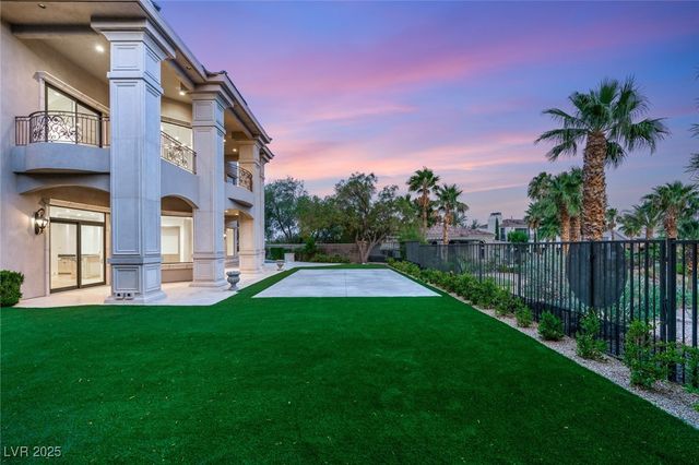 3093 RED ARROW Drive, Las Vegas, NV 89135