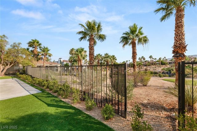 3093 RED ARROW Drive, Las Vegas, NV 89135