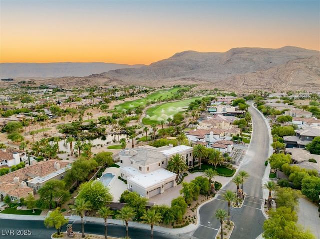 3093 RED ARROW Drive, Las Vegas, NV 89135