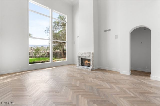 3093 RED ARROW Drive, Las Vegas, NV 89135