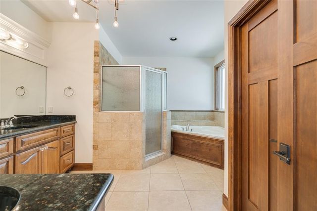 4409 Shorthorn Lane, Edmond, OK 73034