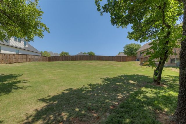 4409 Shorthorn Lane, Edmond, OK 73034