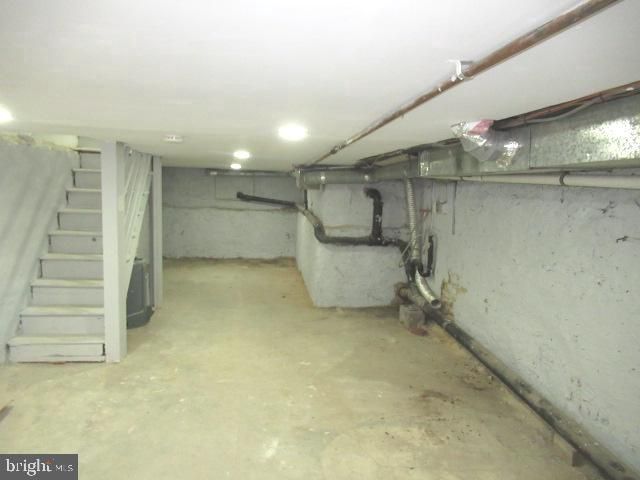 724 SPRUCE ST, Camden, NJ 08103