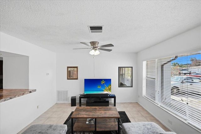 107 SE Selva Court, Port St. Lucie, FL 34983