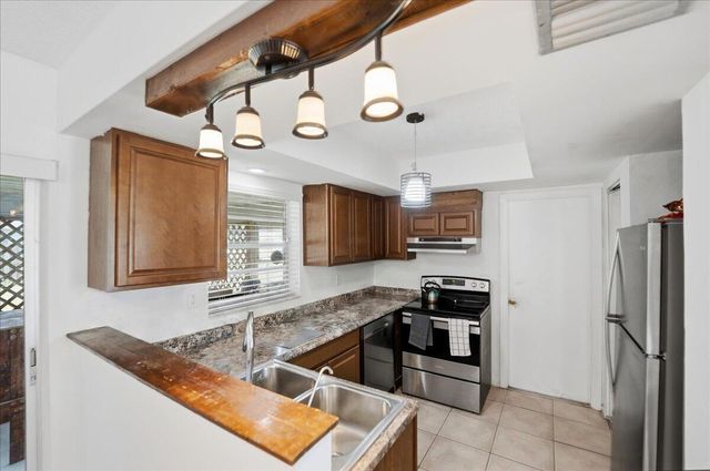 107 SE Selva Court, Port St. Lucie, FL 34983