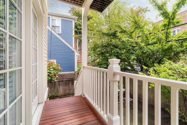 24 Langdon Street 1, Cambridge, MA 02138