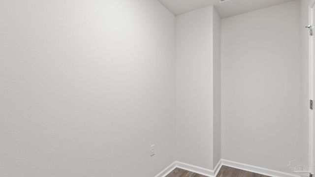 2050 Wiregrass St, Navarre, FL 32566