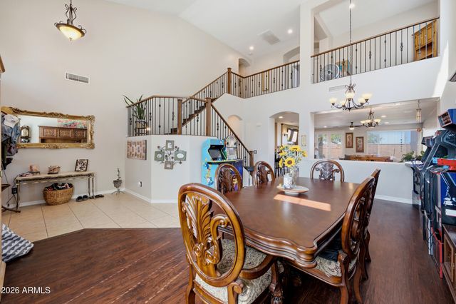 5515 S ROANOKE Street, Gilbert, AZ 85298