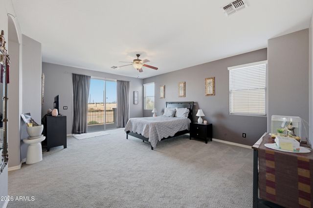 5515 S ROANOKE Street, Gilbert, AZ 85298