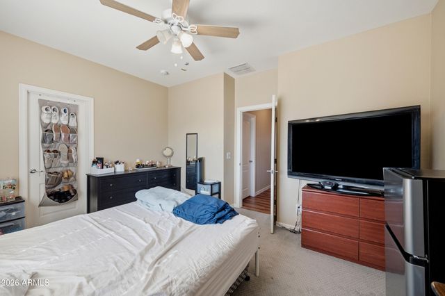 5515 S ROANOKE Street, Gilbert, AZ 85298