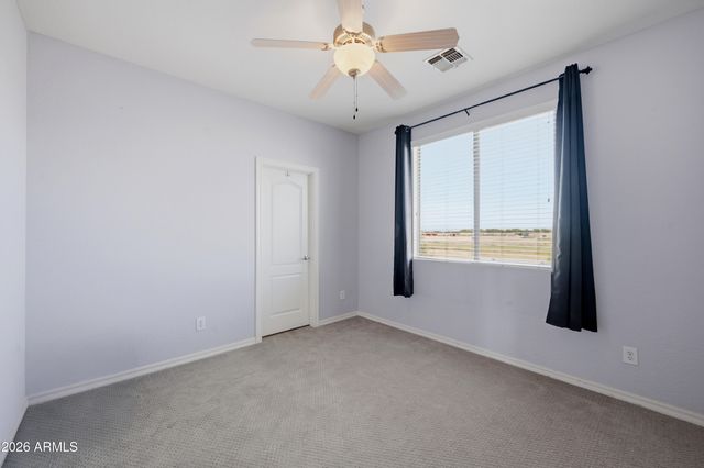 5515 S ROANOKE Street, Gilbert, AZ 85298