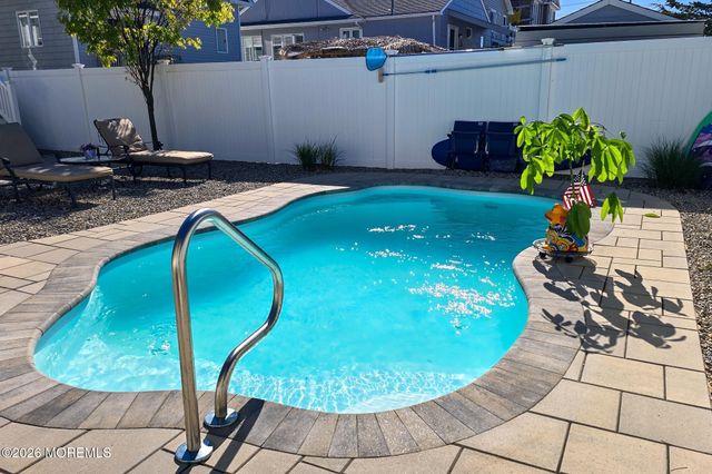 101 Westmont Avenue, Lavallette, NJ 08735
