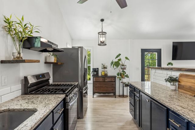 2024 Big Oak Dr, Spring Hill, TN 37174