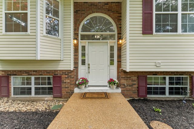 2024 Big Oak Dr, Spring Hill, TN 37174