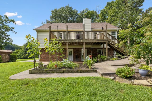 2024 Big Oak Dr, Spring Hill, TN 37174