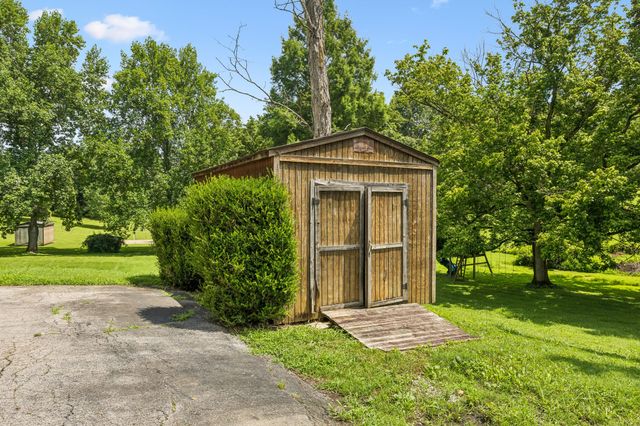 2024 Big Oak Dr, Spring Hill, TN 37174