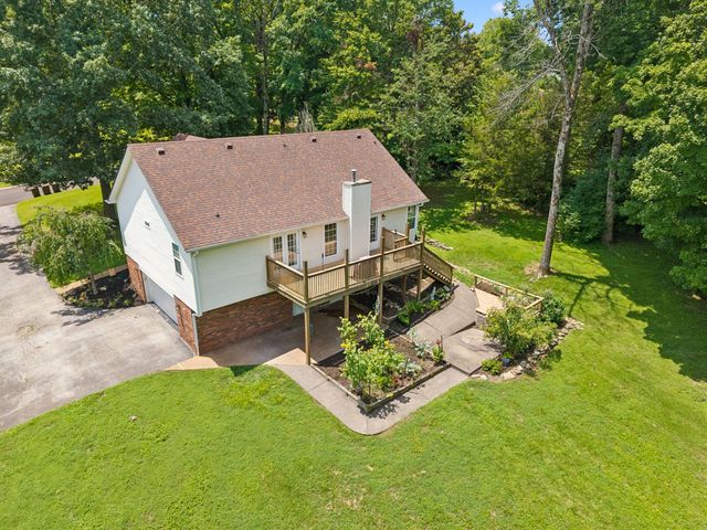 2024 Big Oak Dr, Spring Hill, TN 37174