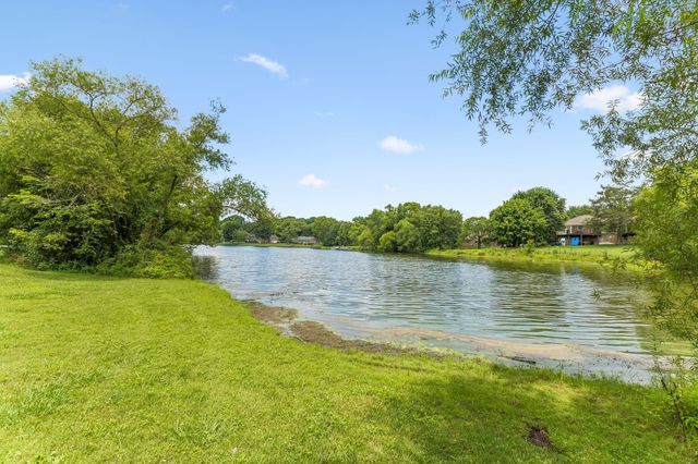 2024 Big Oak Dr, Spring Hill, TN 37174