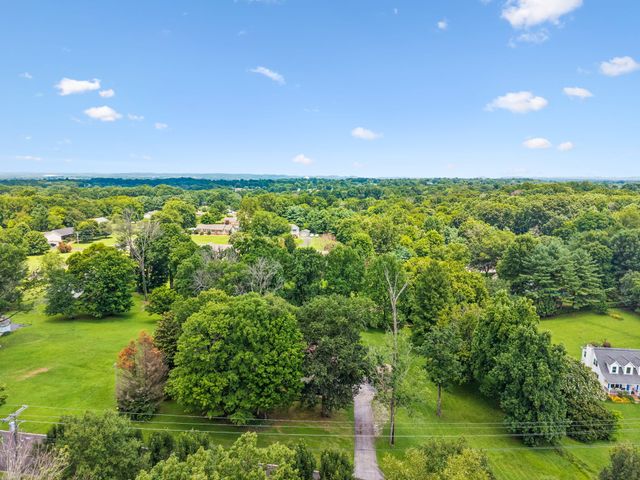 2024 Big Oak Dr, Spring Hill, TN 37174
