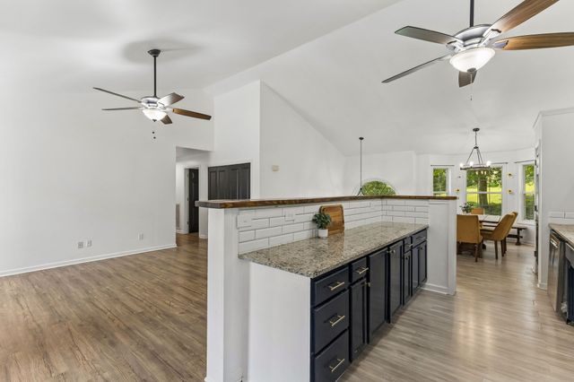 2024 Big Oak Dr, Spring Hill, TN 37174