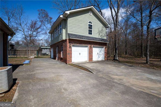 104 Aspen Drive NE, Calhoun, GA 30701