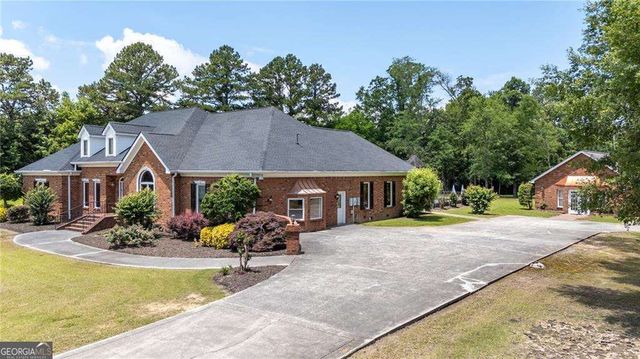 104 Aspen Drive NE, Calhoun, GA 30701