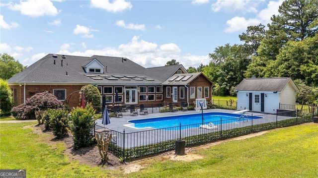 104 Aspen Drive NE, Calhoun, GA 30701
